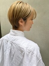 ハイトーン×ハンサムショート